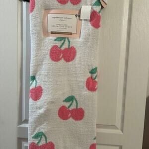 Cupcakes and cashmere cherry pink throw